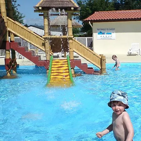 Carisma Holidays - Campsite Biscarrosse