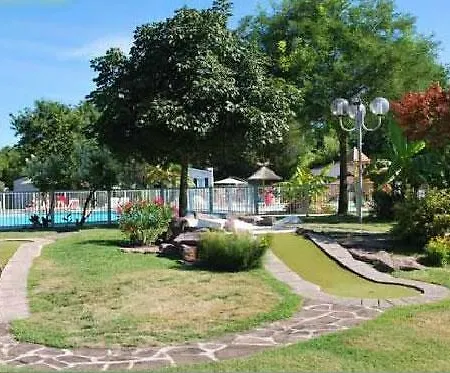 Carisma Holidays - Campsite Biscarrosse